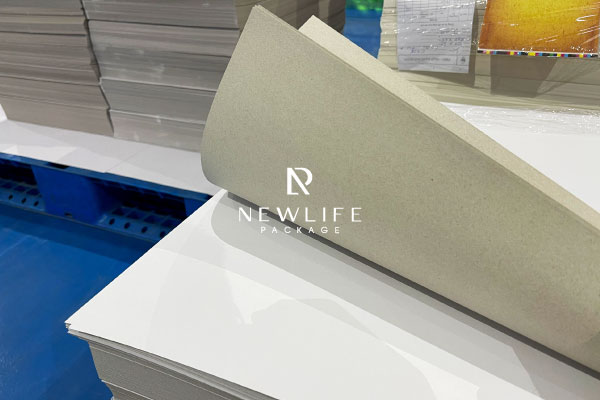 Các Loại Giấy In Phổ Biến Trong In Ấn Bao Bì