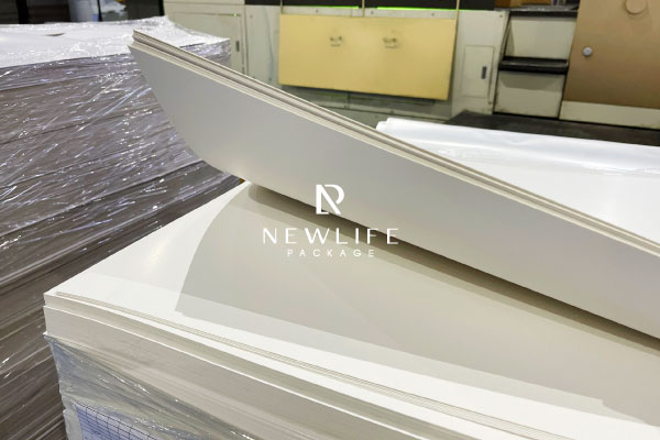 Các Loại Giấy In Phổ Biến Trong In Ấn Bao Bì