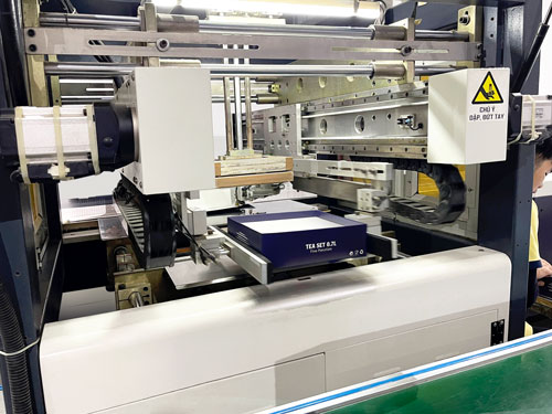 Chuyền làm nắp/ đáy hộp cứng tự động Pinchuang PC 5040D (Automatic Rigid Box Making Machine)